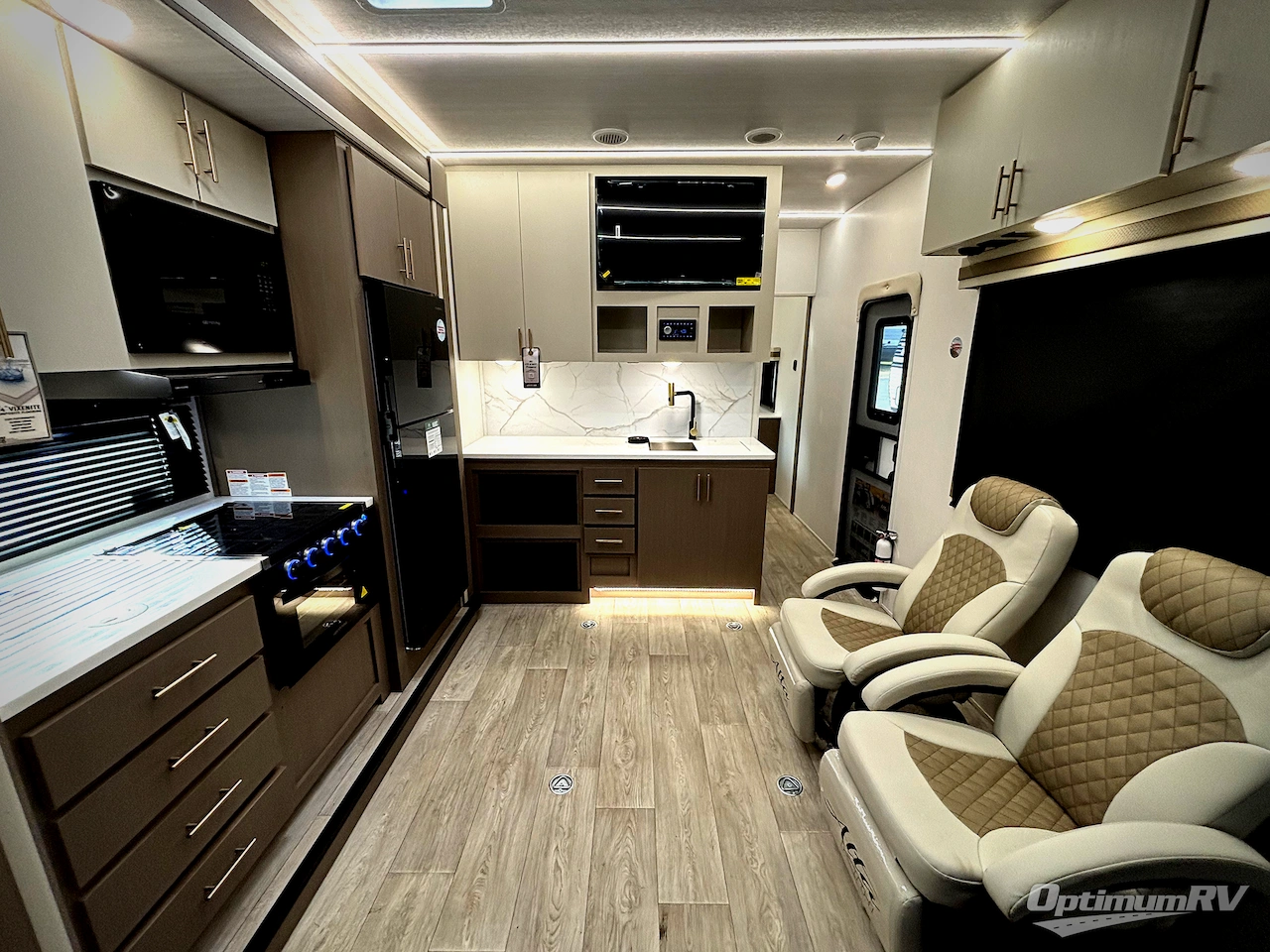 2026 East To West Alta 2870KTH Photo 5