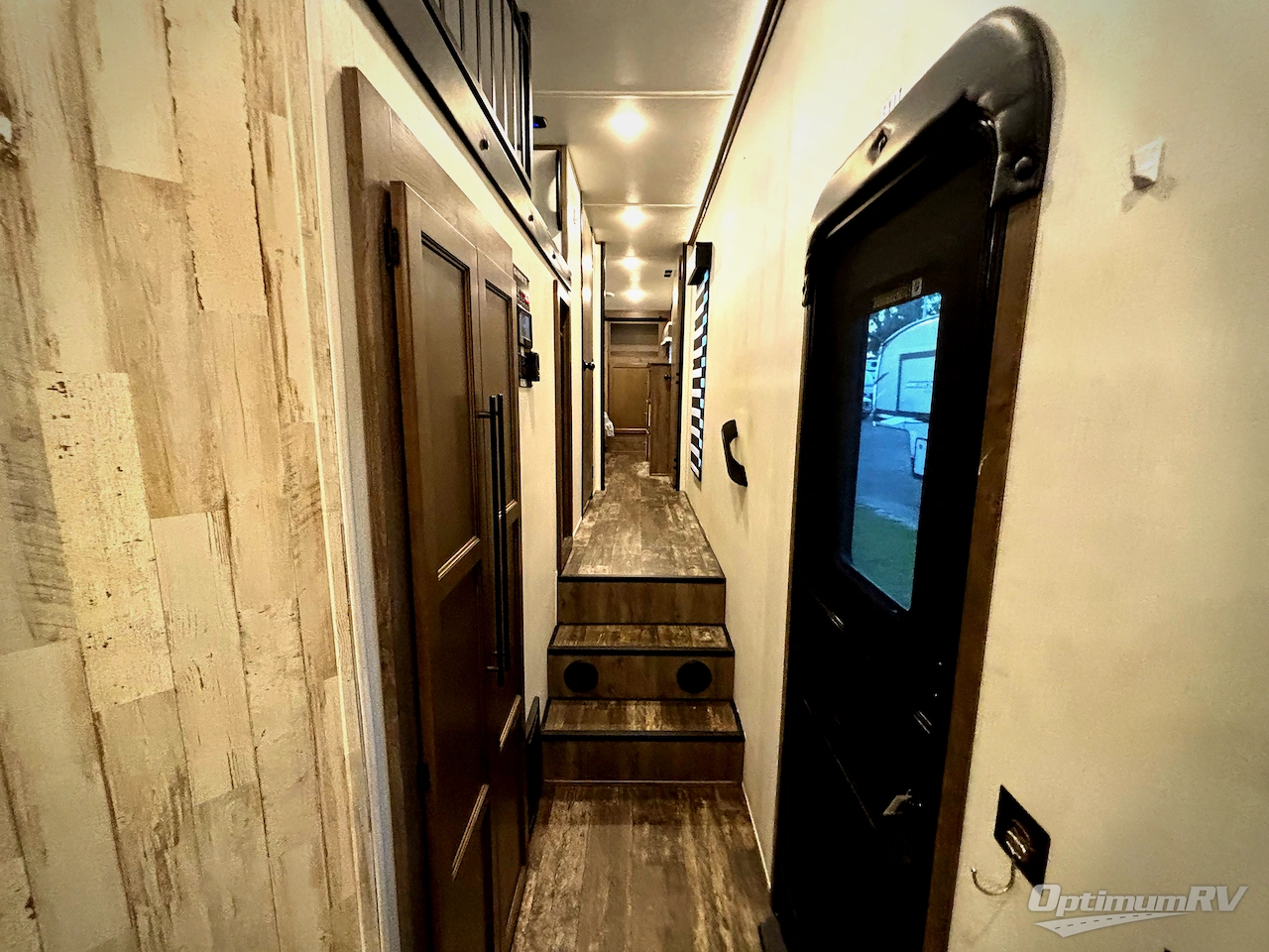 2022 Forest River Sabre 36BHQ Photo 6