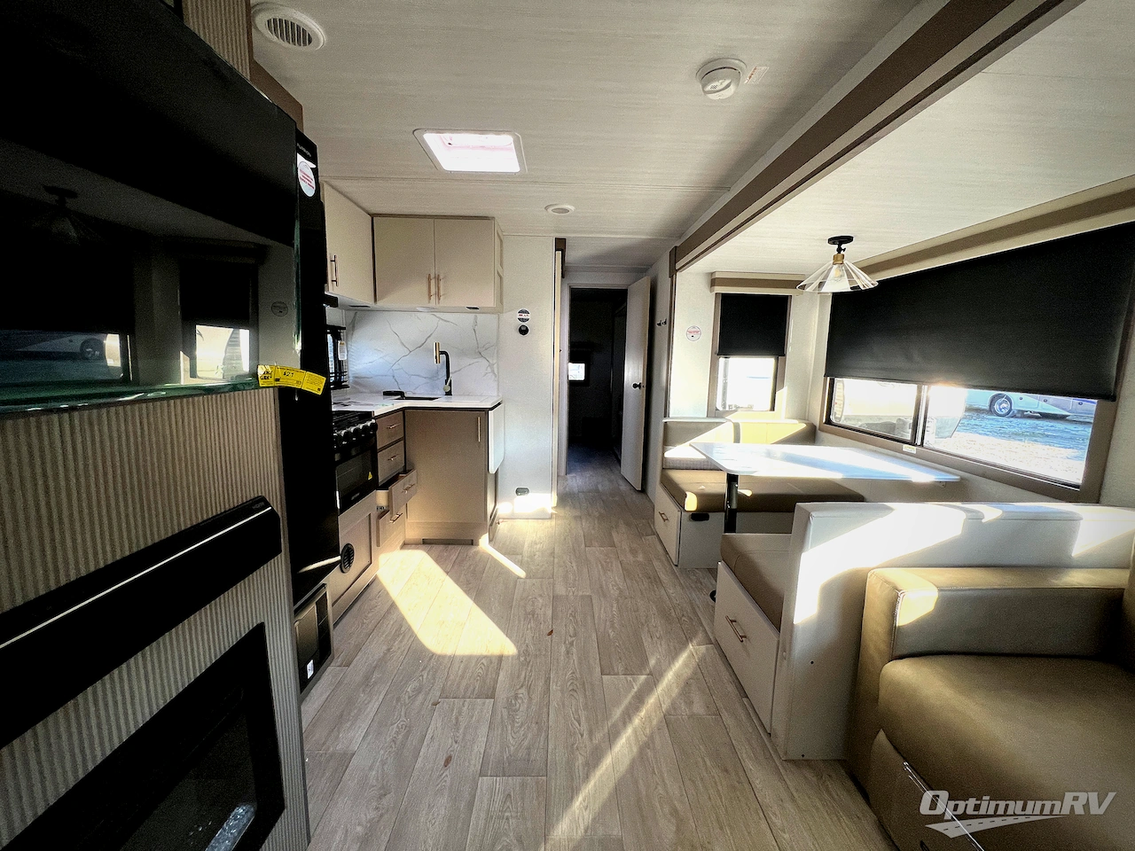 2026 East To West Alta 3150KBH Photo 4