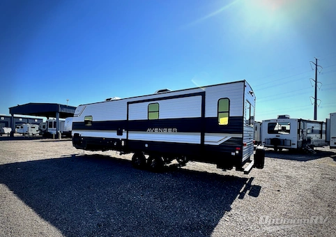 2027 Prime Time Avenger 27TTI RV Photo 3