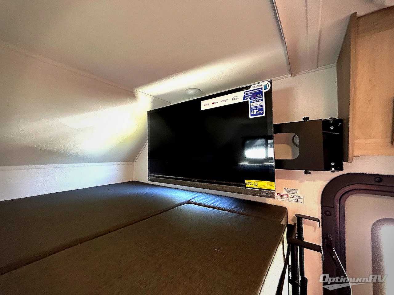 2025 Forest River Sunseeker Classic 2440DS Ford Photo 9