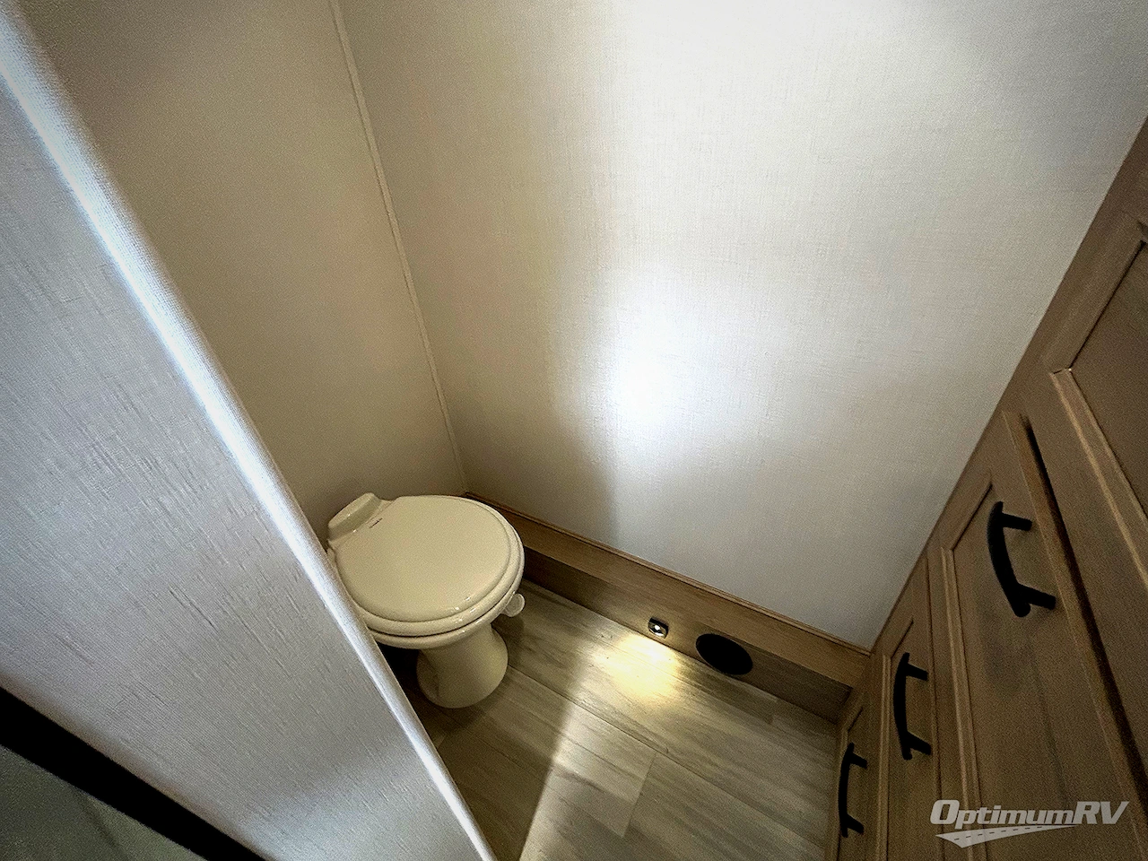 2025 Forest River Sunseeker Classic 2440DS Ford Photo 14