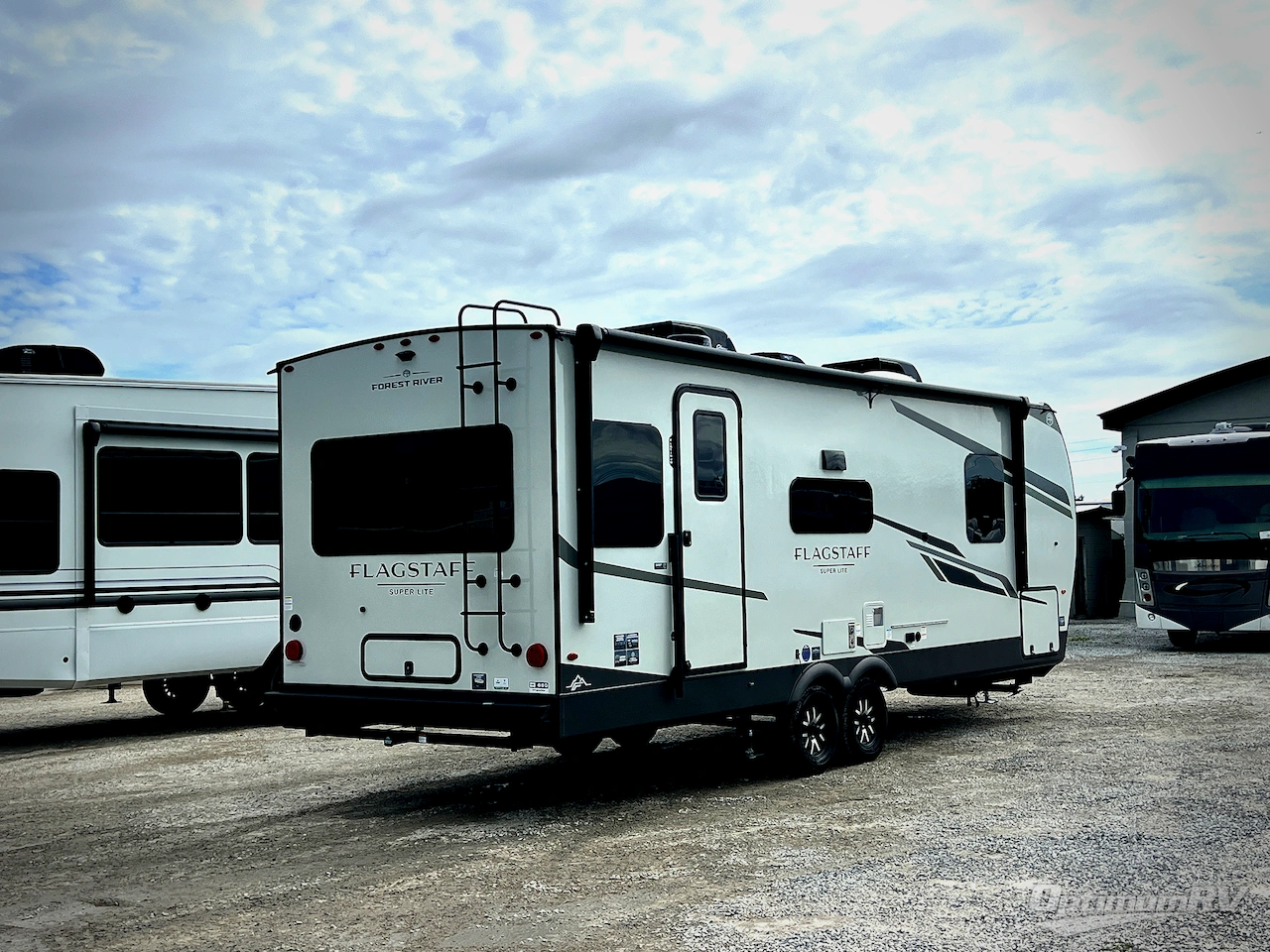 2026 Forest River Flagstaff Super Lite 30RDT Photo 2