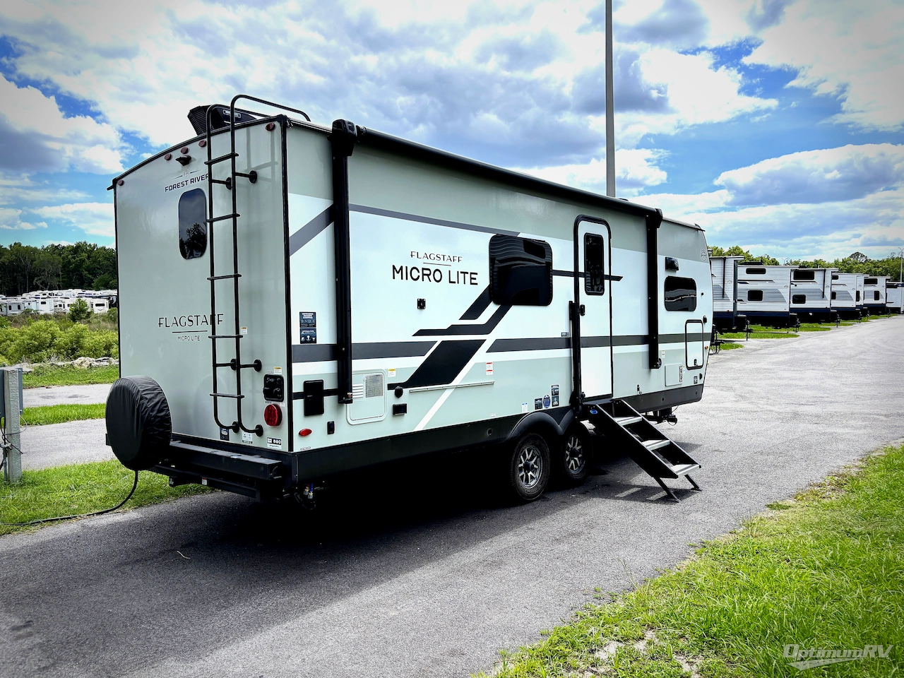 2026 Forest River Flagstaff Micro Lite 25MBR Photo 2
