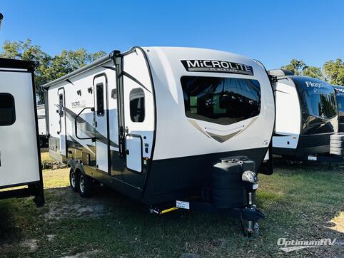 New 2025 Forest River RV Flagstaff Micro Lite 25FKB Featured Photo