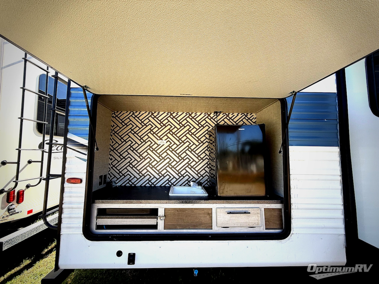 2023 CrossRoads Zinger ZR333DB Photo 22