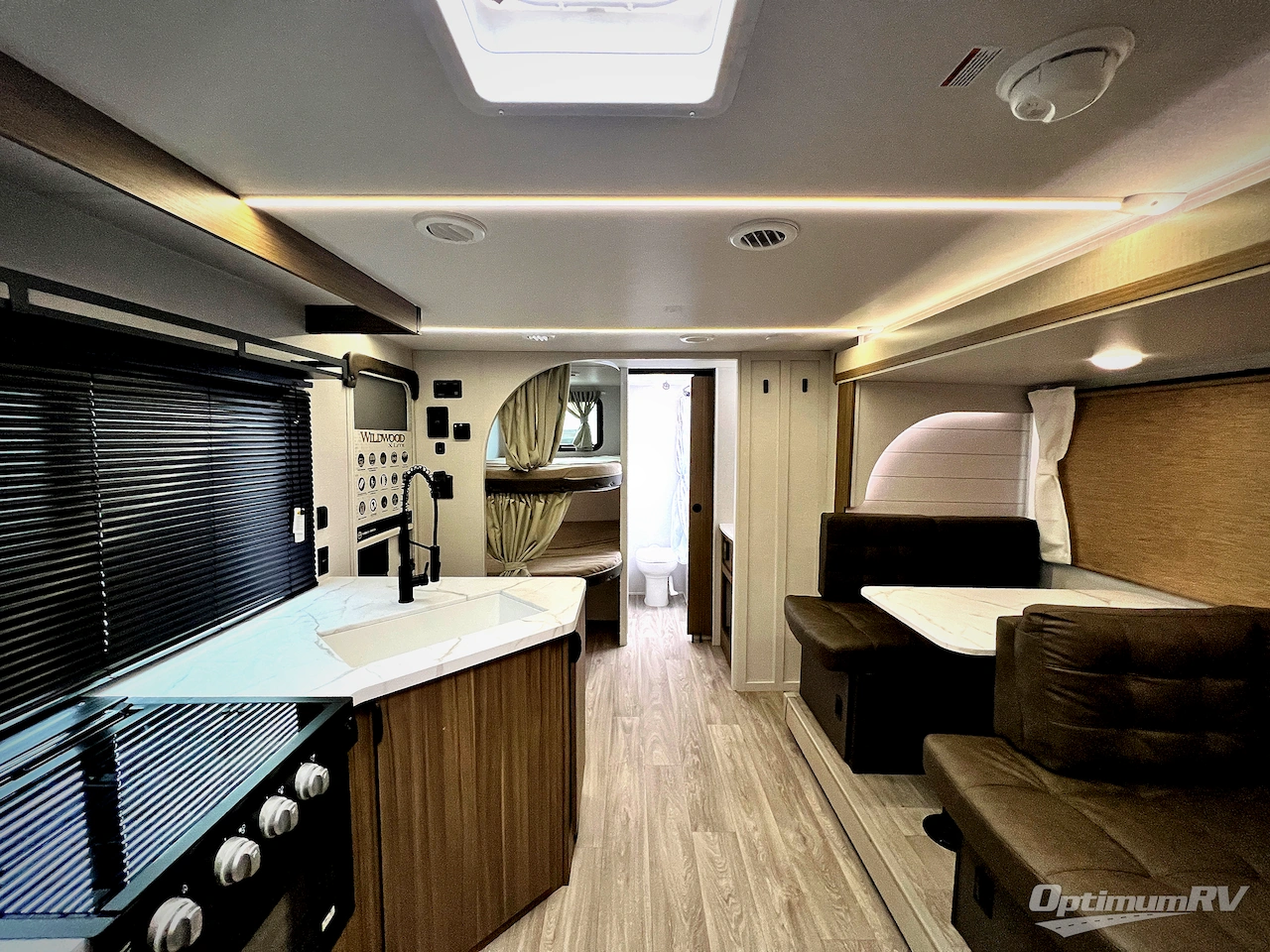 2026 Forest River Wildwood X-Lite 26ICE Photo 5