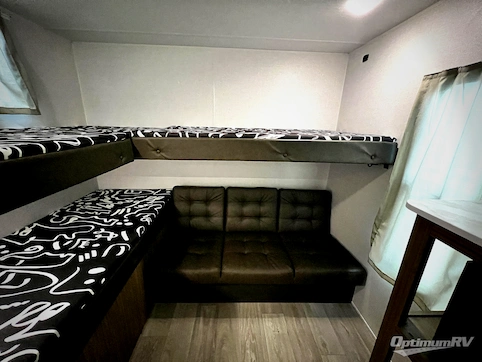 2026 Forest River Wildwood X-Lite 273QBXL RV Photo 3