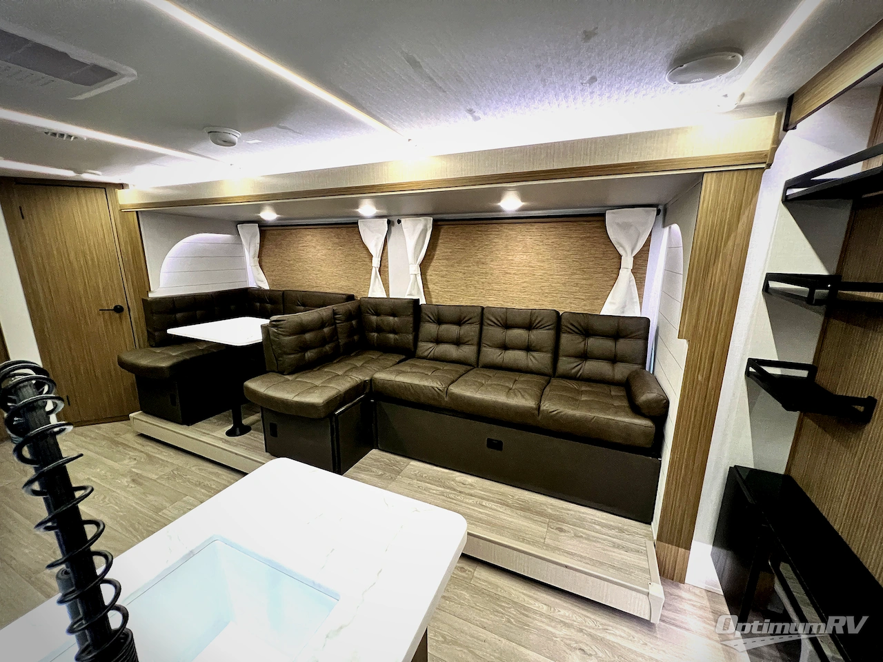 2026 Forest River Wildwood X-Lite 273QBXL Photo 16