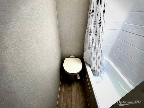 2026 Forest River Wildwood X-Lite 26ICE RV Photo 4