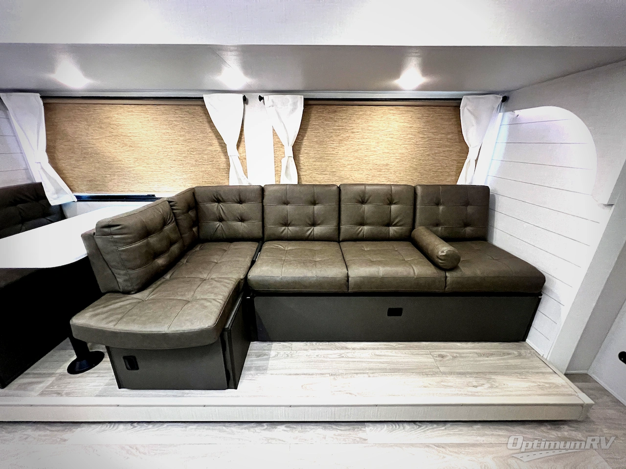 2026 Forest River Wildwood X-Lite 26ICE Photo 11