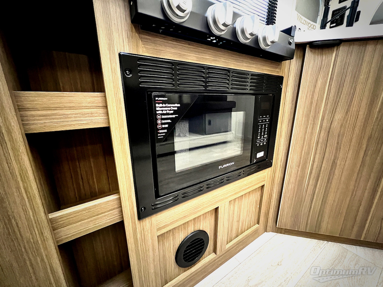 2026 Forest River Wildwood X-Lite 26ICE Photo 14