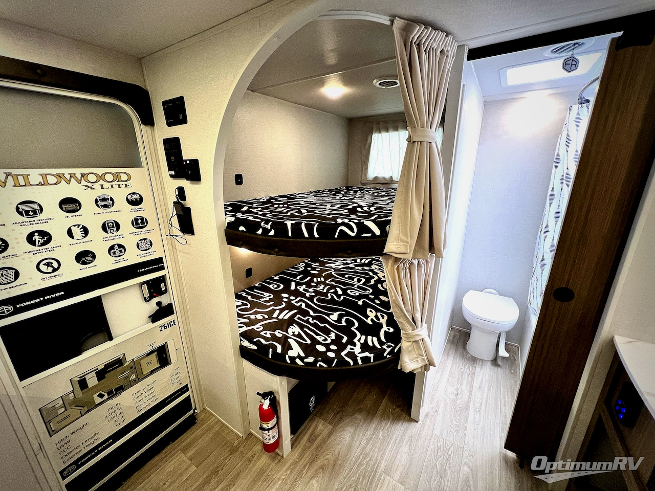 2026 Forest River Wildwood X-Lite 26ICE Photo 16