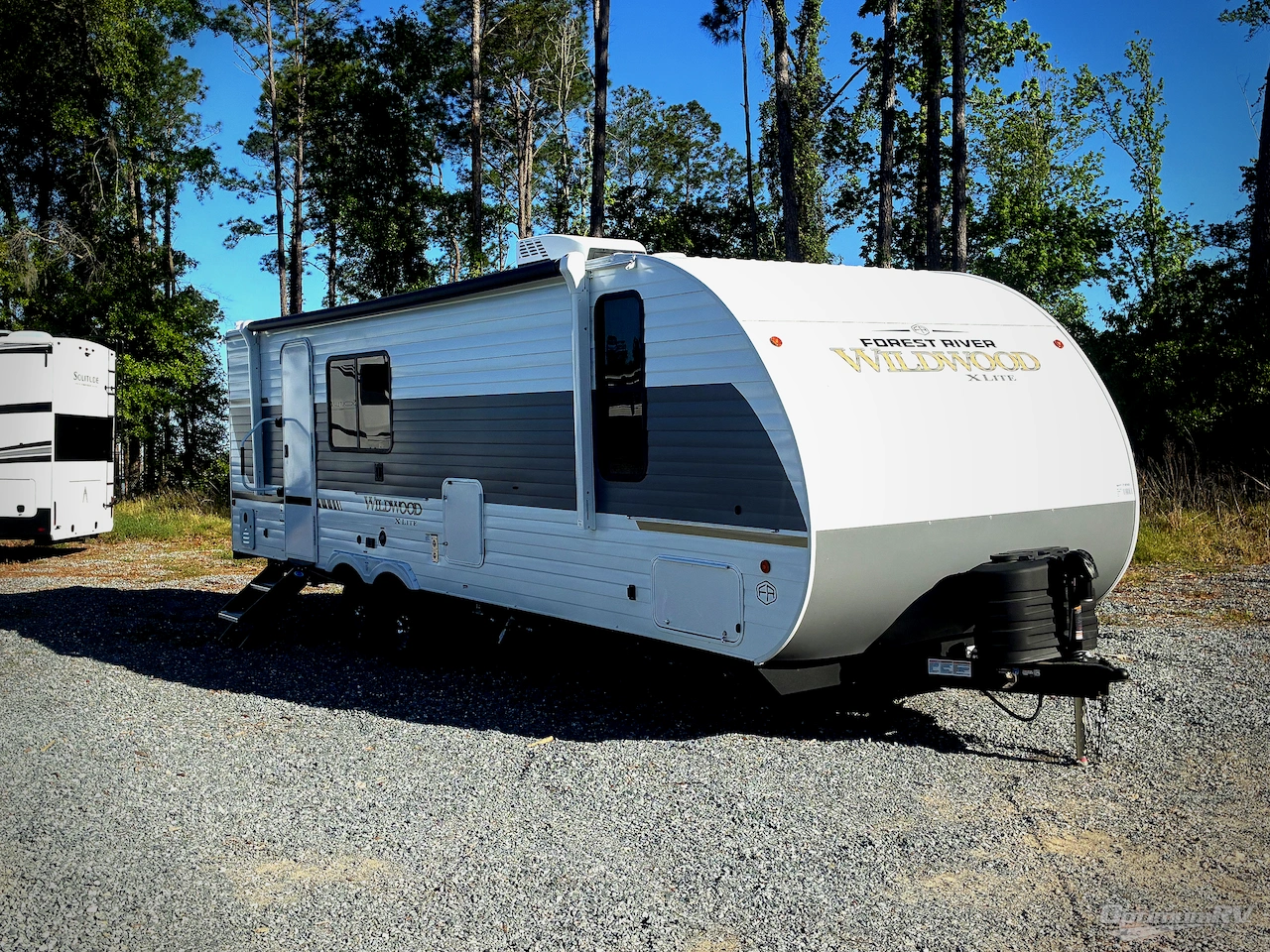 2026 Forest River Wildwood X-Lite 25ICE Photo 1