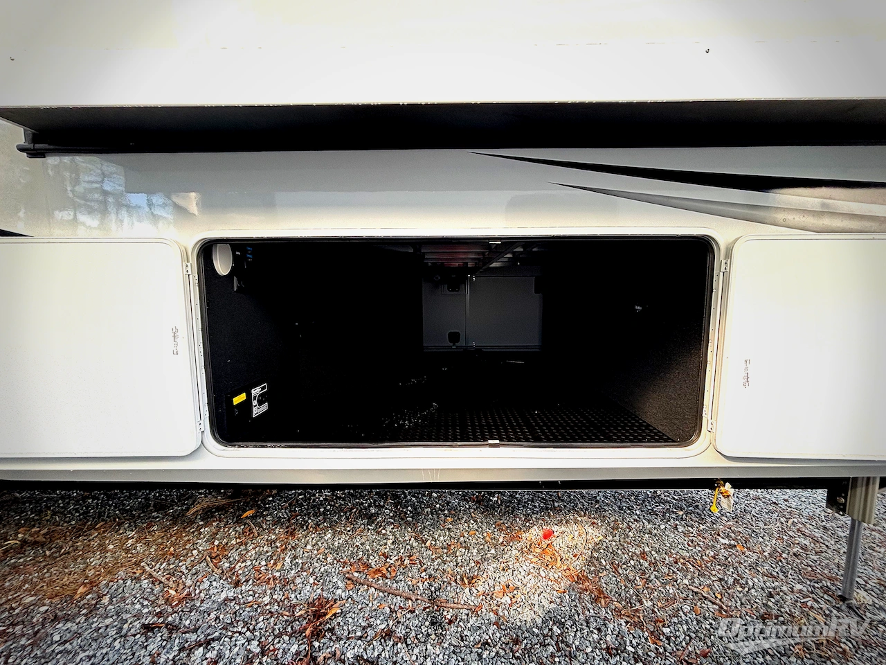 2026 Grand Design Solitude 417KB Photo 26