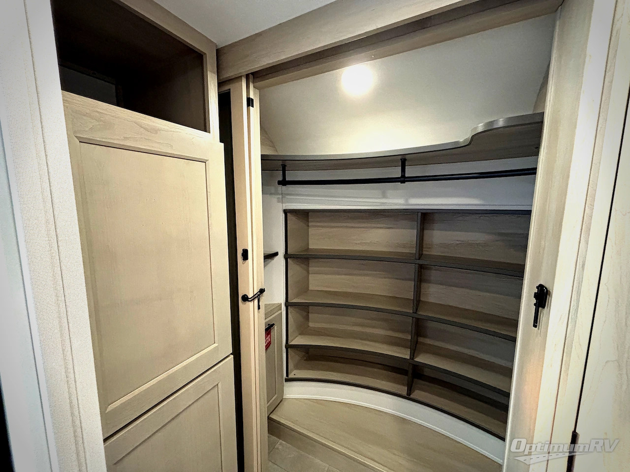 2026 Grand Design Solitude 417KB Photo 17