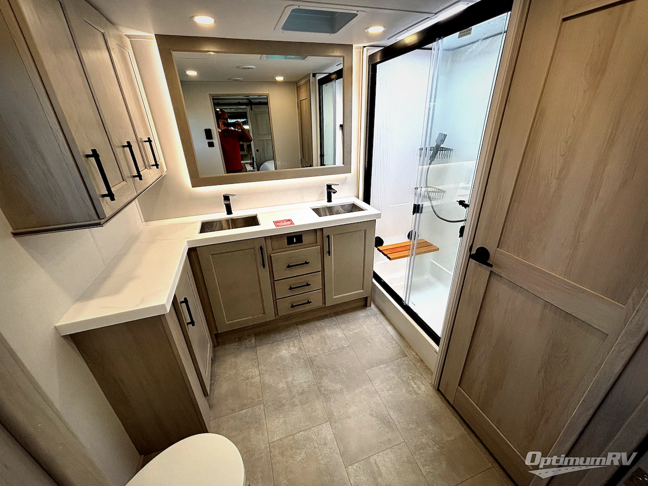 2026 Grand Design Solitude 380FL Photo 15