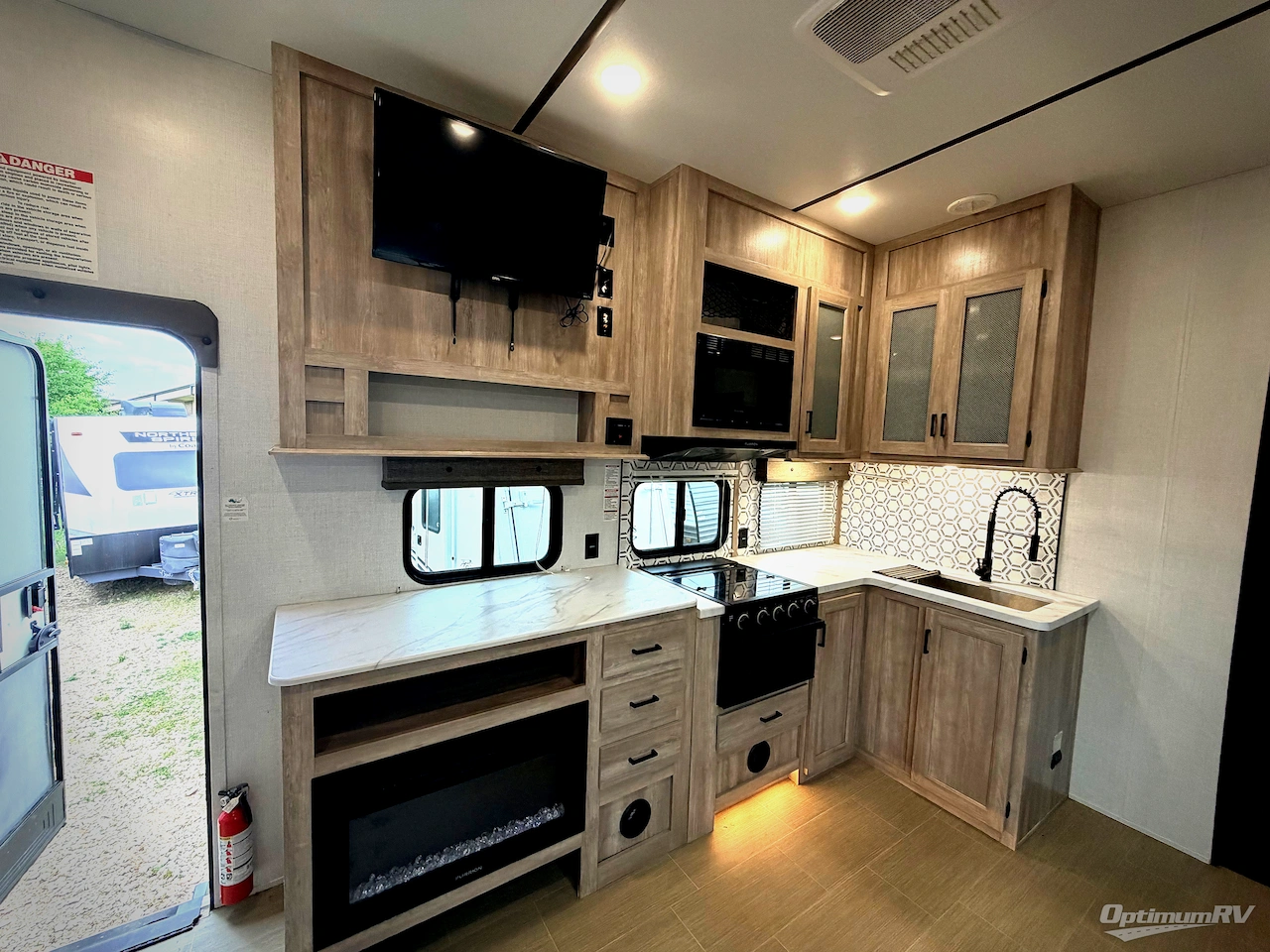 2023 Forest River XLR Nitro 405 Photo 8