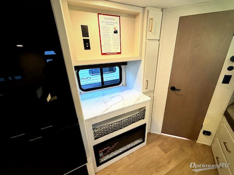 2026 Grand Design Transcend Xplor 27DBX RV Photo 3