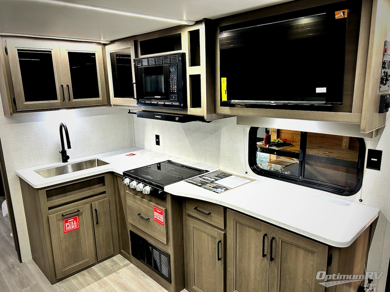 2026 Grand Design Transcend 245RLT Photo 7