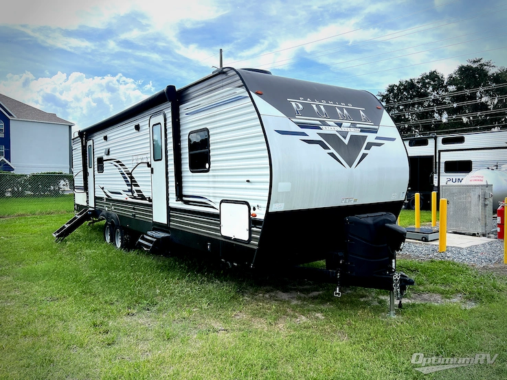 2022 Palomino Puma 28BHSS2 RV Photo 1