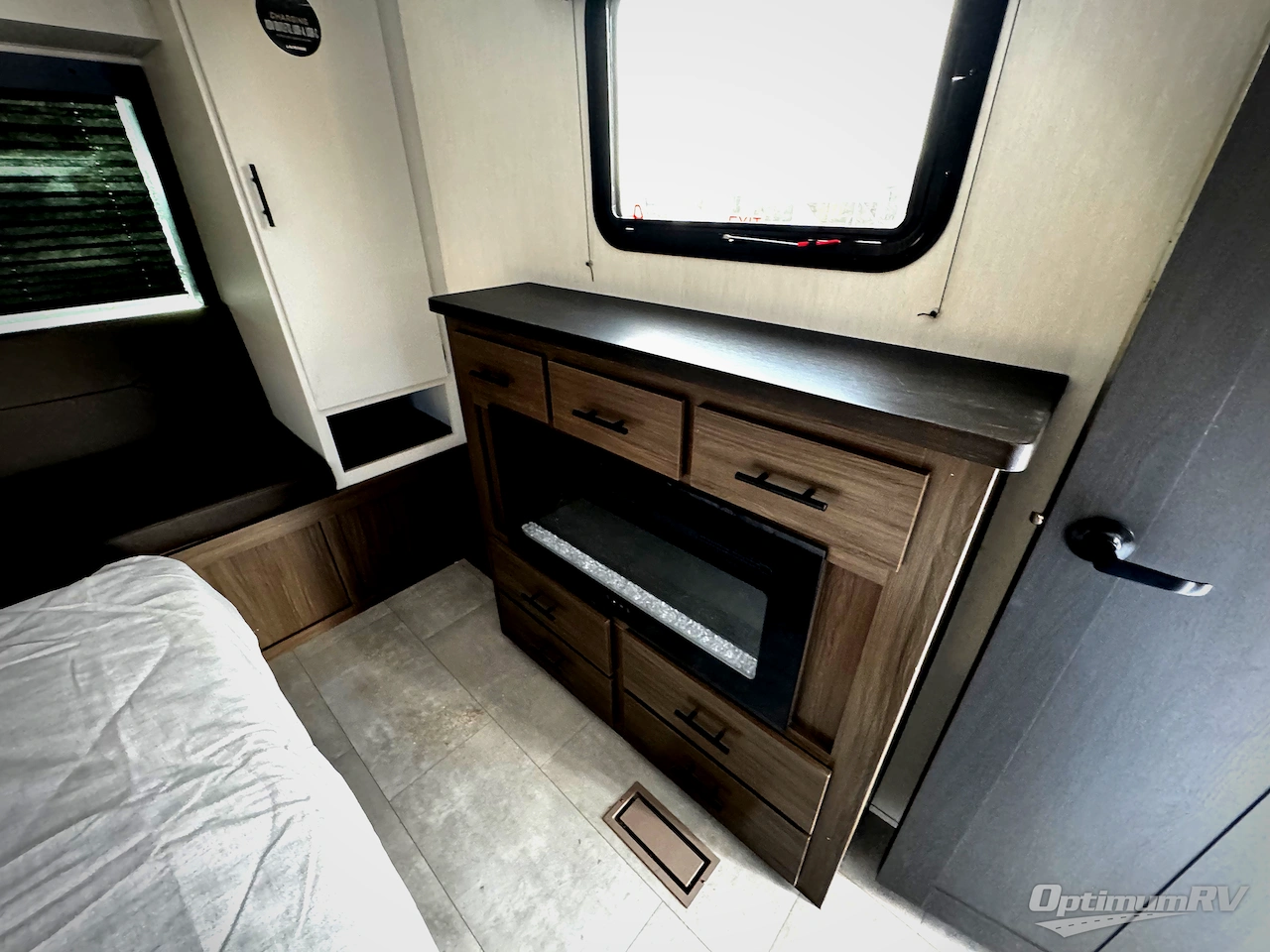 2026 Prime Time LaCrosse 3510DB Photo 15