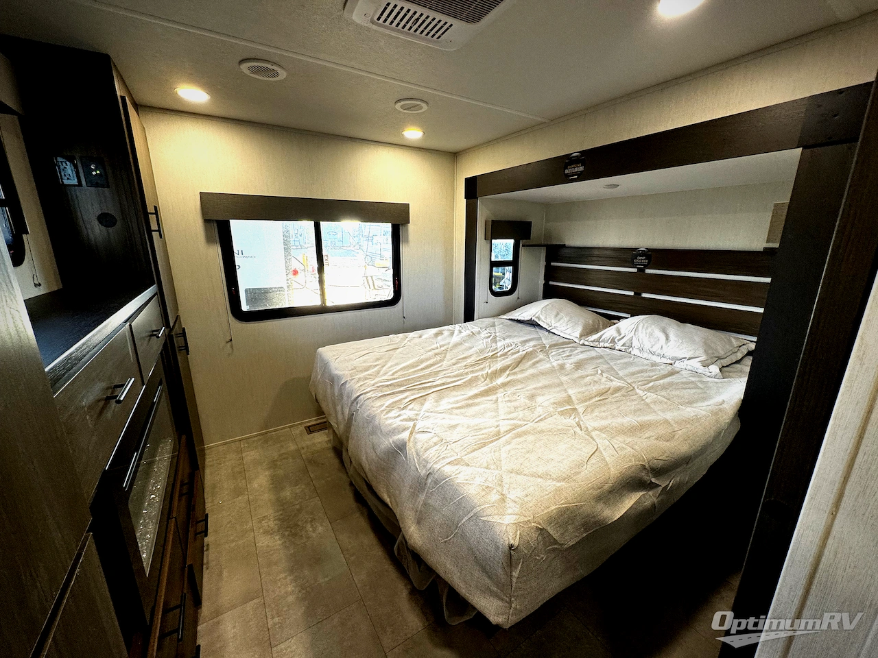 2026 Prime Time LaCrosse 3450FB Photo 10