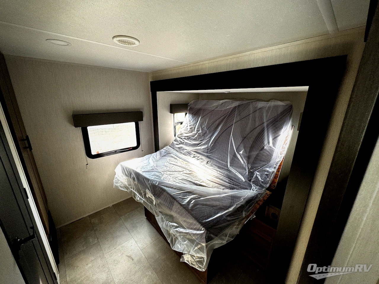 2026 Prime Time LaCrosse 3510DB Photo 9