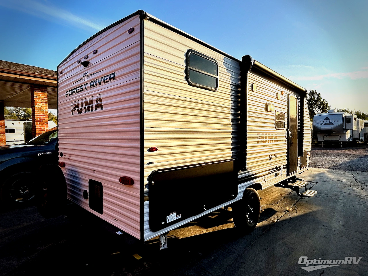 2026 Palomino Puma Camping Edition 18BHCE Photo 3