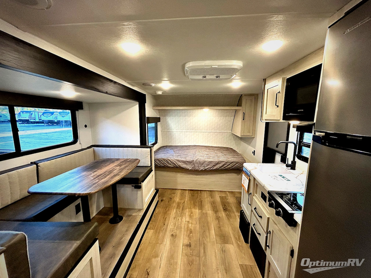 2026 Palomino Puma Camping Edition 18BHCE Photo 5