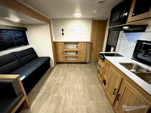 2025 Heartland Prowler Lynx 3005QBX RV Photo 2