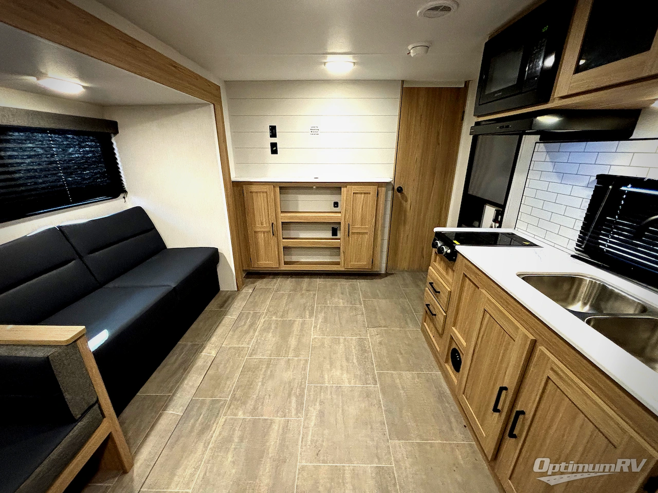 2025 Heartland Prowler Lynx 3005QBX Photo 5