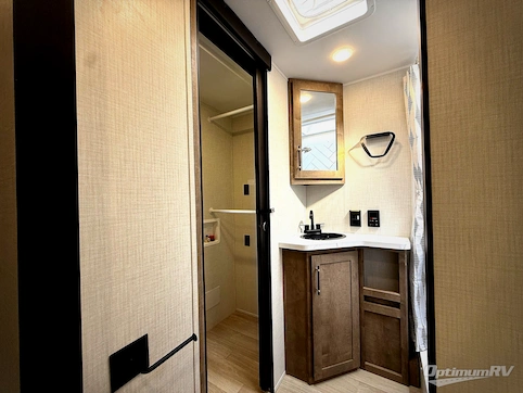 2026 Keystone Springdale 29HAVEN RV Photo 4