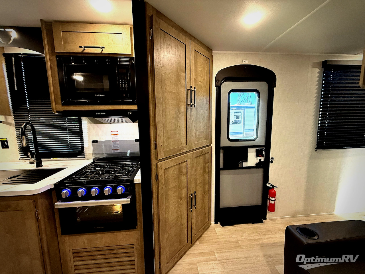 2026 Keystone Springdale 29HAVEN Photo 6