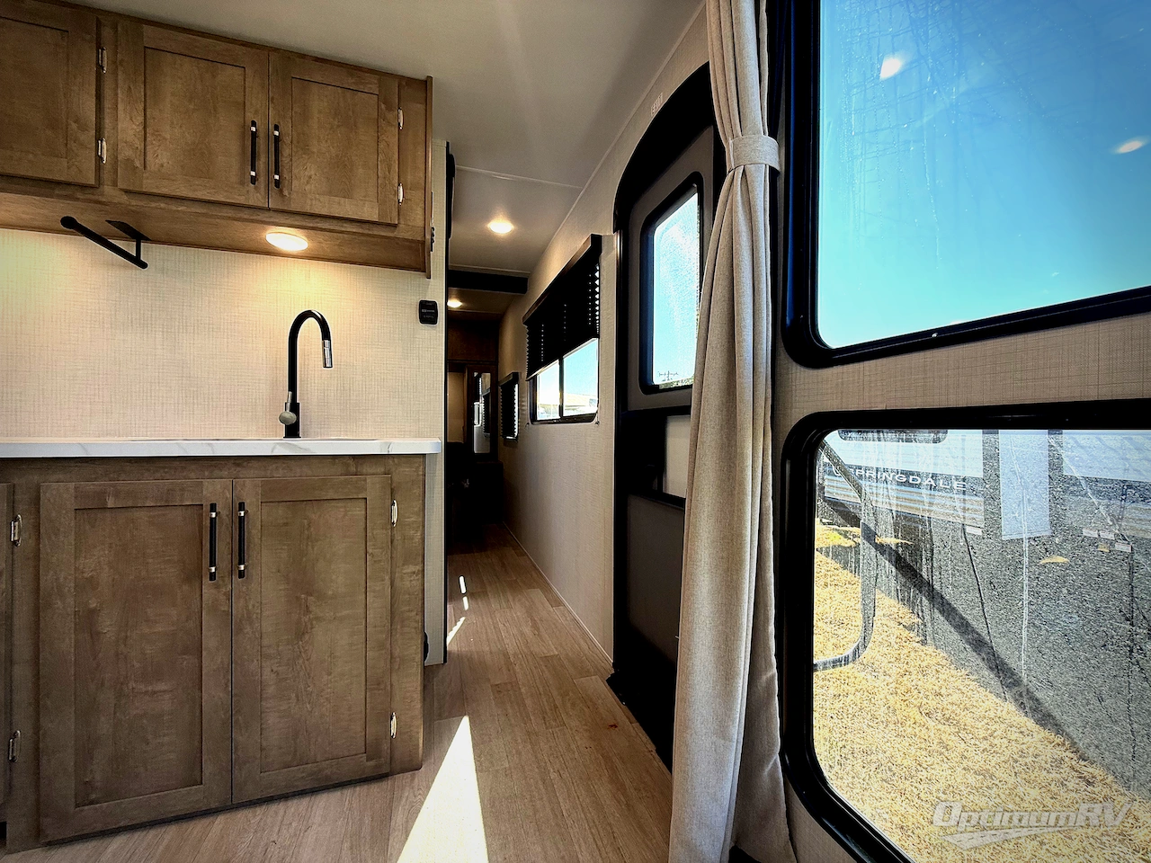 2026 Keystone Springdale 31SUNROOM Photo 17