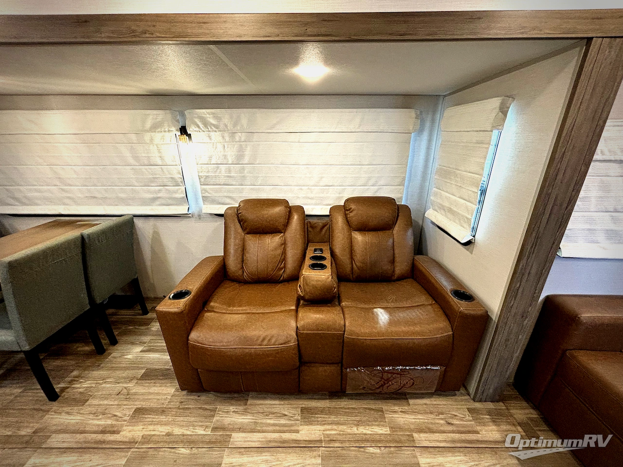 2024 Forest River Vibe 34XL Photo 17