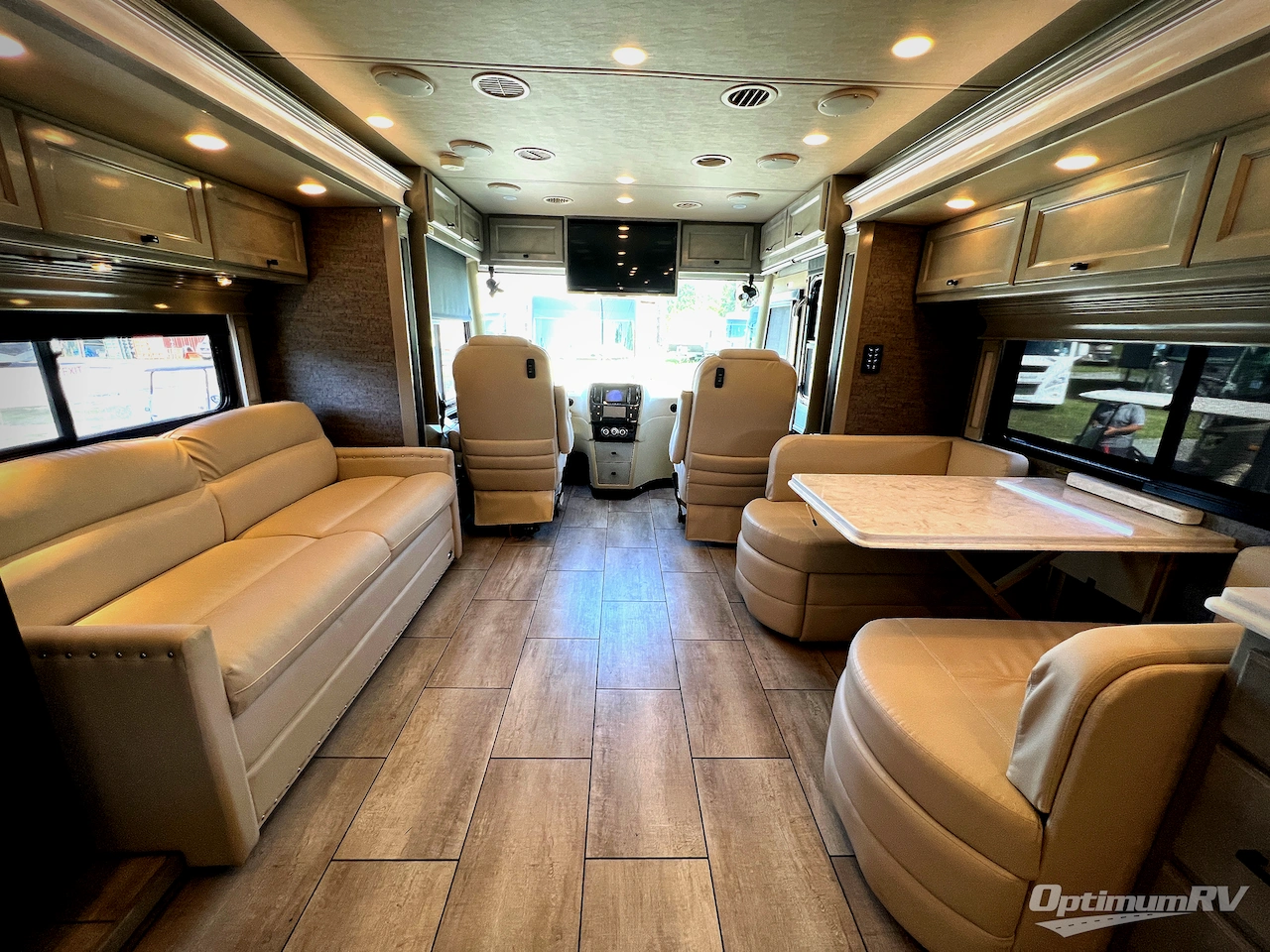2020 Tiffin Allegro Breeze 33 BR Photo 6