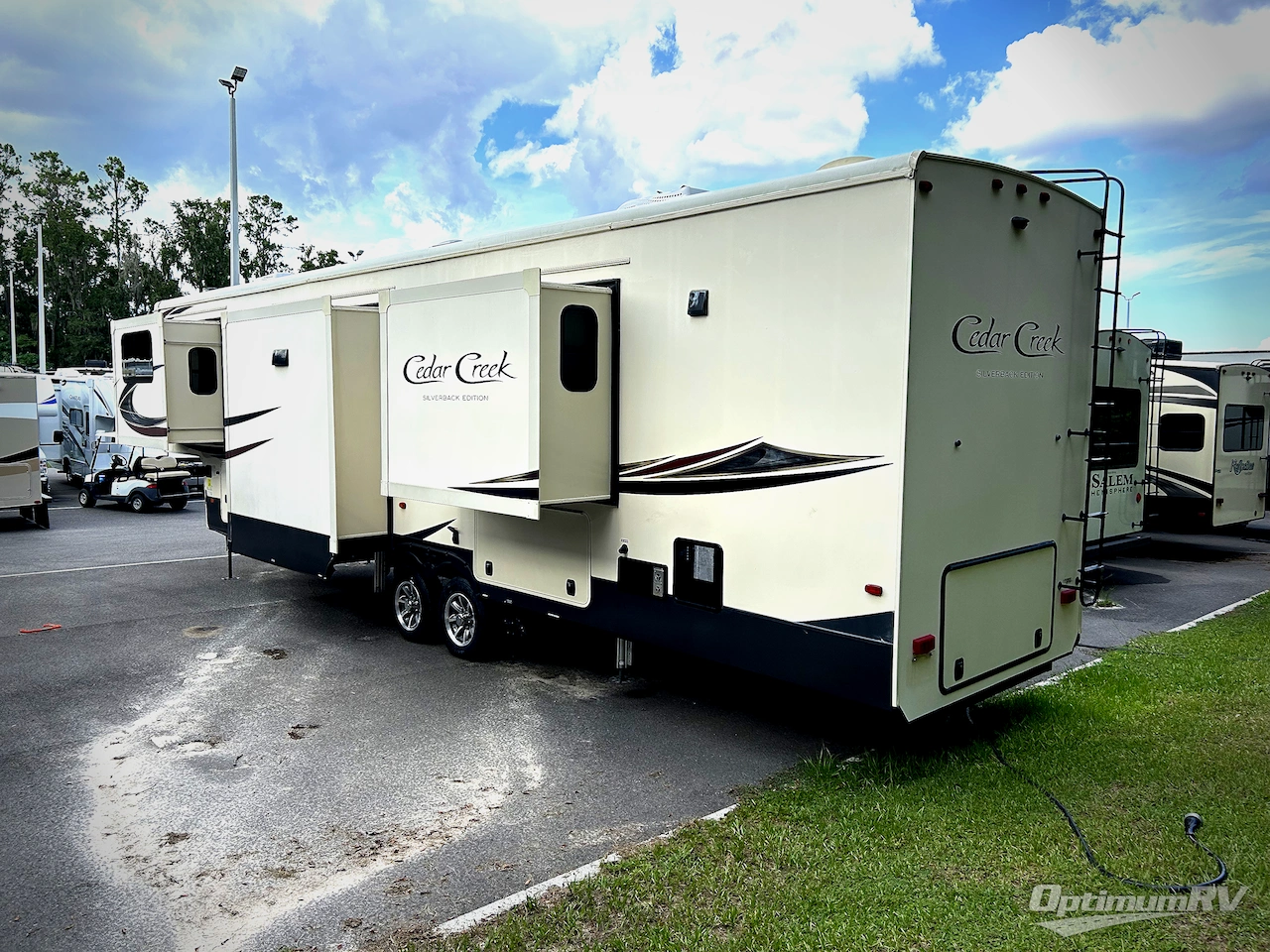 2020 Forest River Cedar Creek Silverback 37FLB Photo 3
