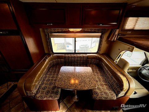 2014 Thor FREEDOM ELITE 23H RV Photo 3