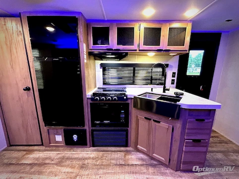 2024 Forest River Cherokee Grey Wolf 29TE RV Photo 2