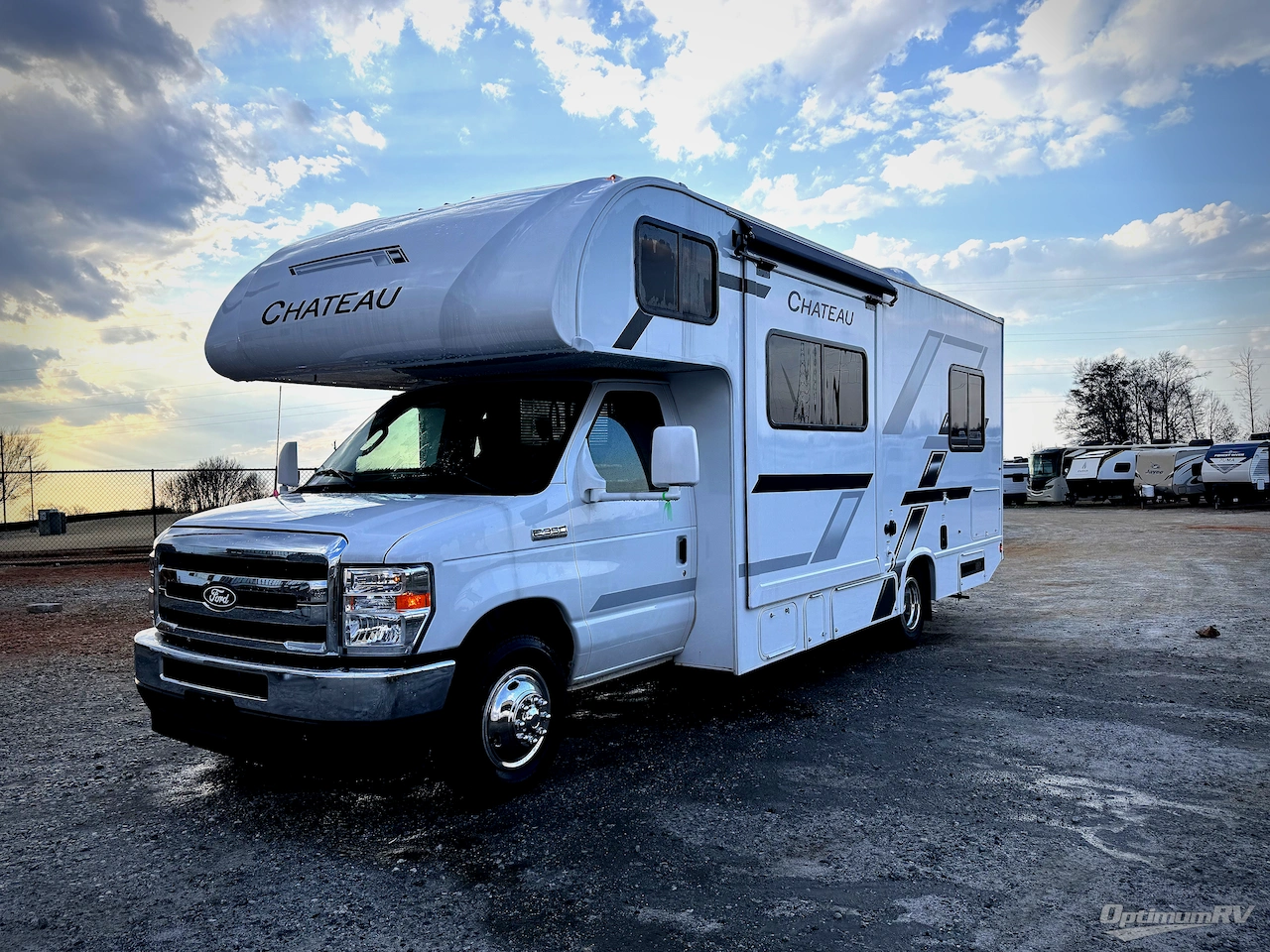 2026 Thor Chateau 25Z Photo 4