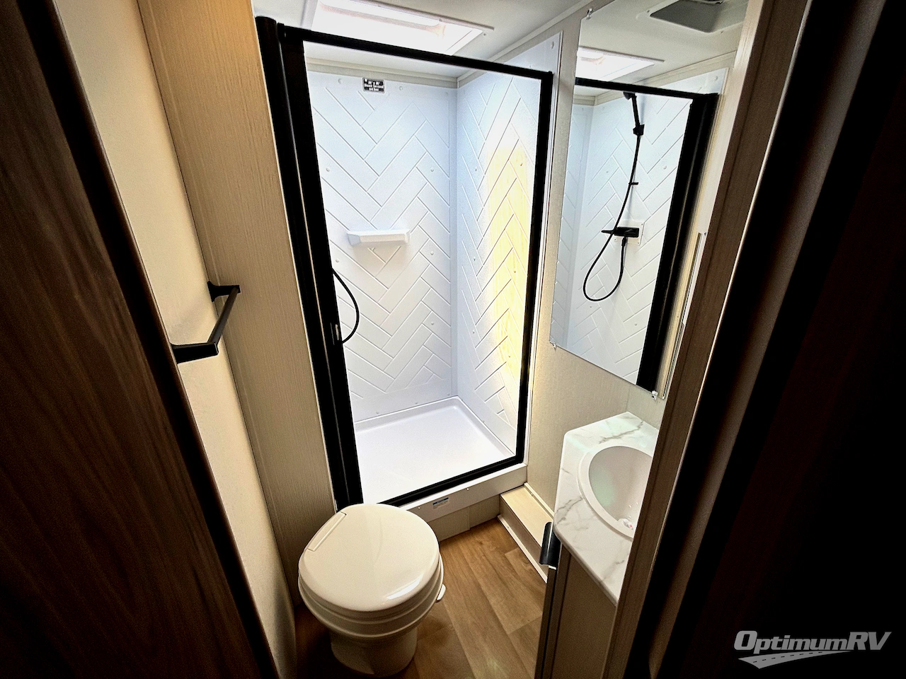 2027 Winnebago Access 18DBH Photo 12