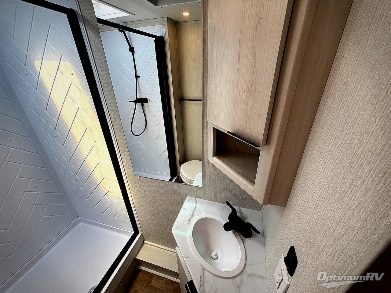 2027 Winnebago Access 18DBH Photo 13