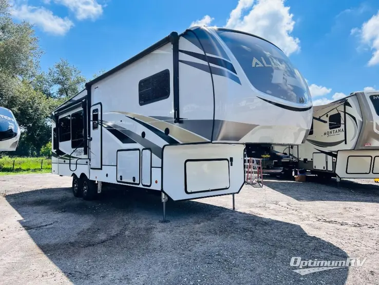 2021 Alliance Paradigm 310RL RV Photo 1