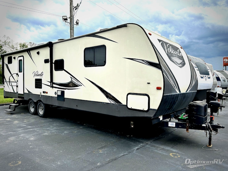 2018 CrossRoads Volante 31BH RV Photo 1