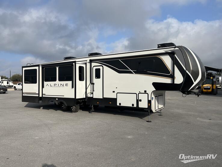 2025 Keystone Alpine Avalanche Edition 366LS RV Photo 1