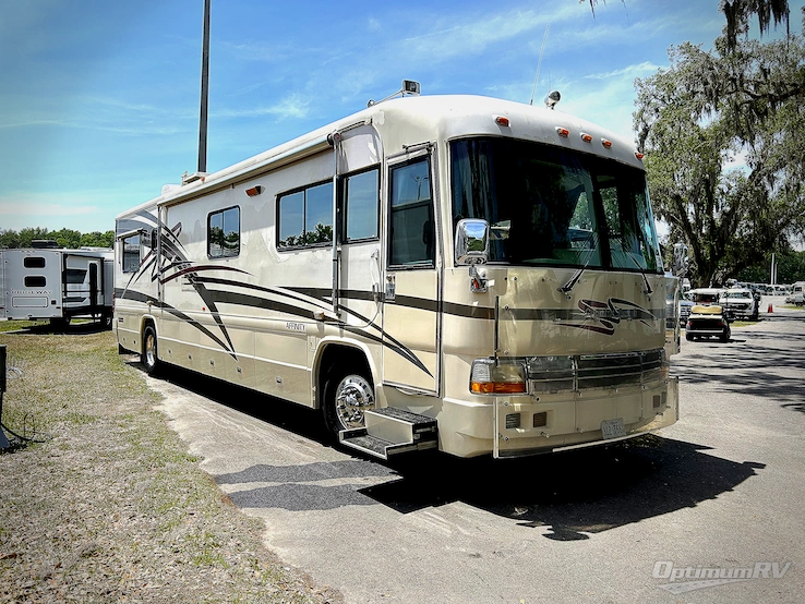 1999 Country Coach Affinity 40 RV Photo 1
