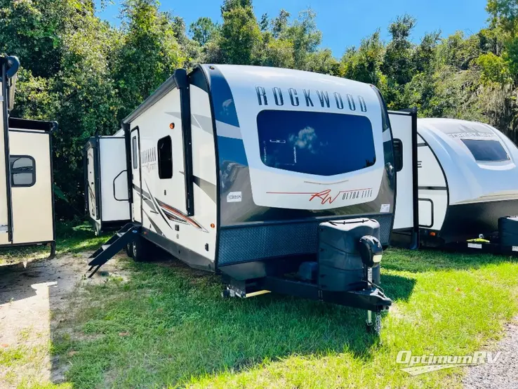 2022 Forest River Rockwood Ultra Lite 2720IK RV Photo 1