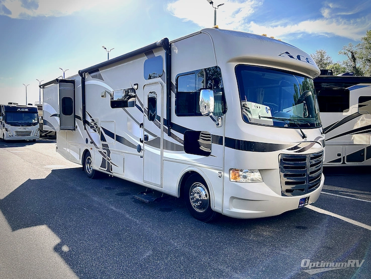 2014 Thor ACE 30 1 RV Photo 1