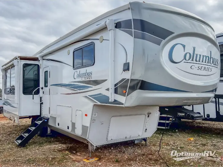 2022 Palomino Columbus 299RL RV Photo 1